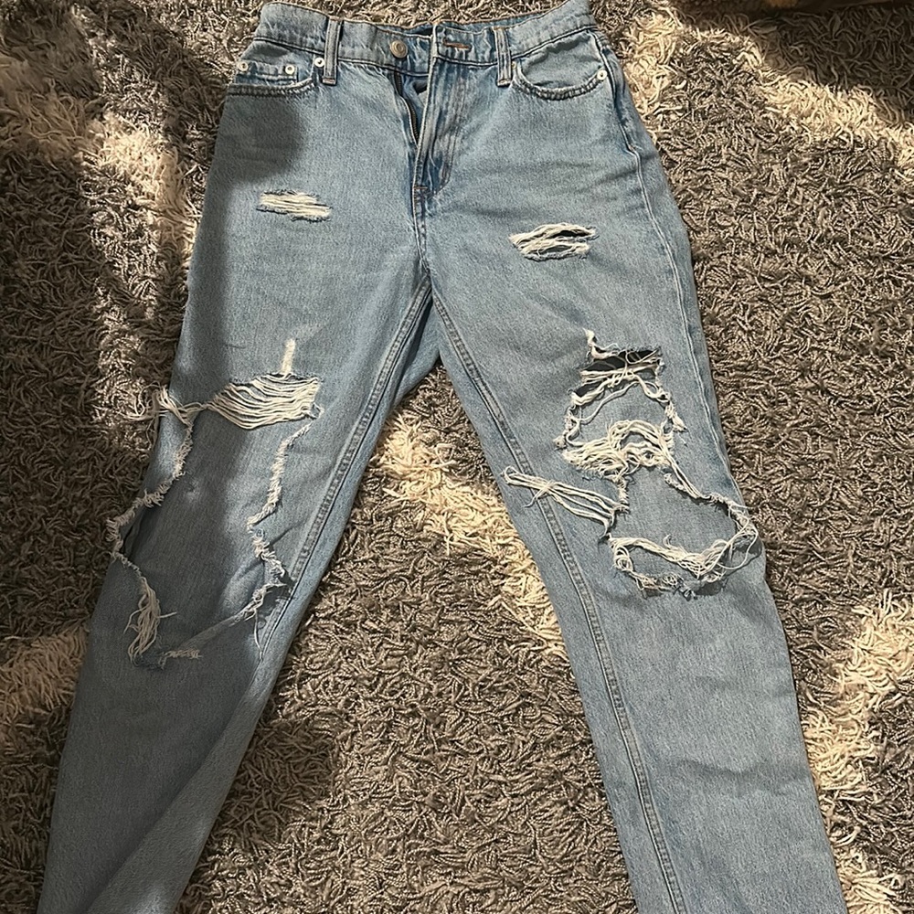 slim & thick curvy light blue mom jeans